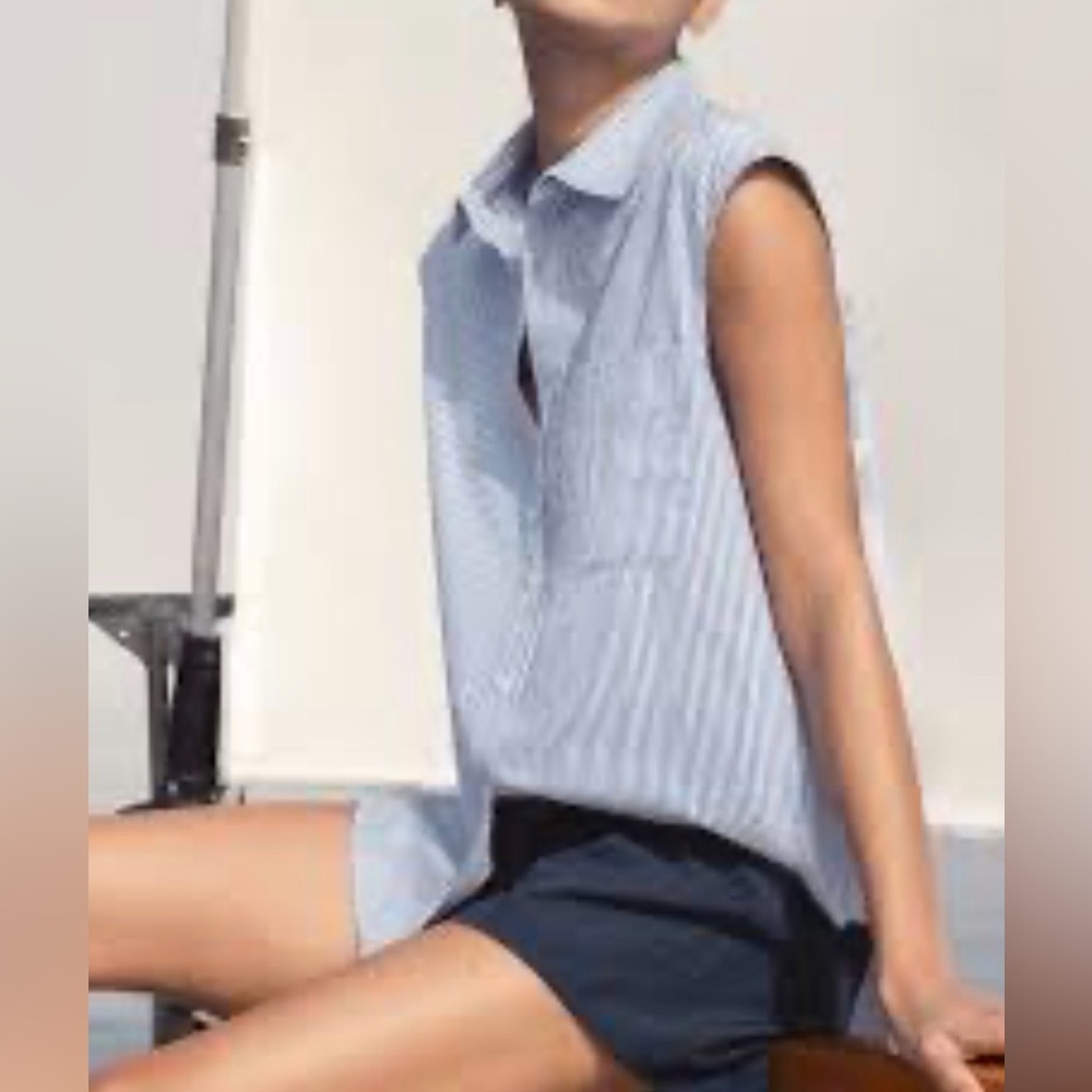Chloé Blue & White Striped Sleeveless Cotton Blouse